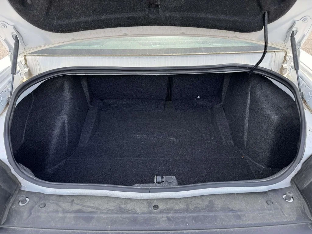 Used 2023 White Dodge R/T Scat Pack image 27