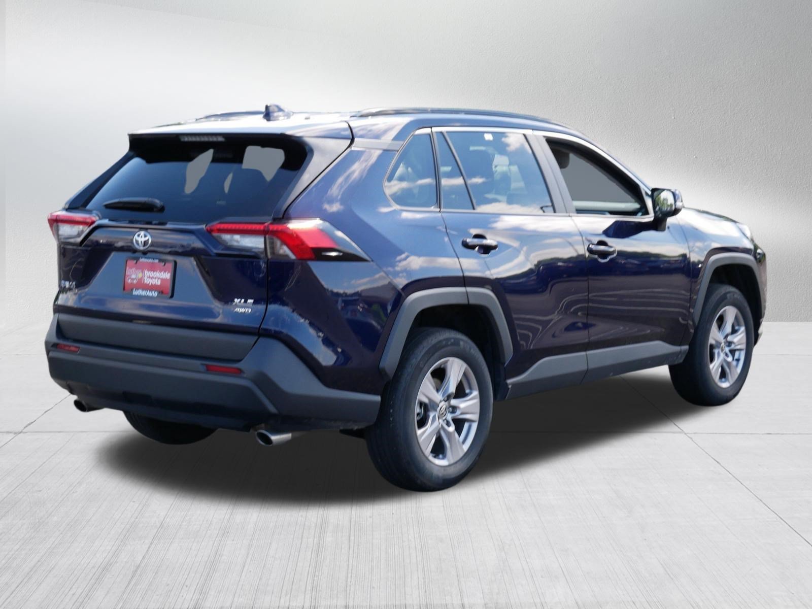 Certified Used 2025 DK. BLUE MC. Toyota XLE image 7