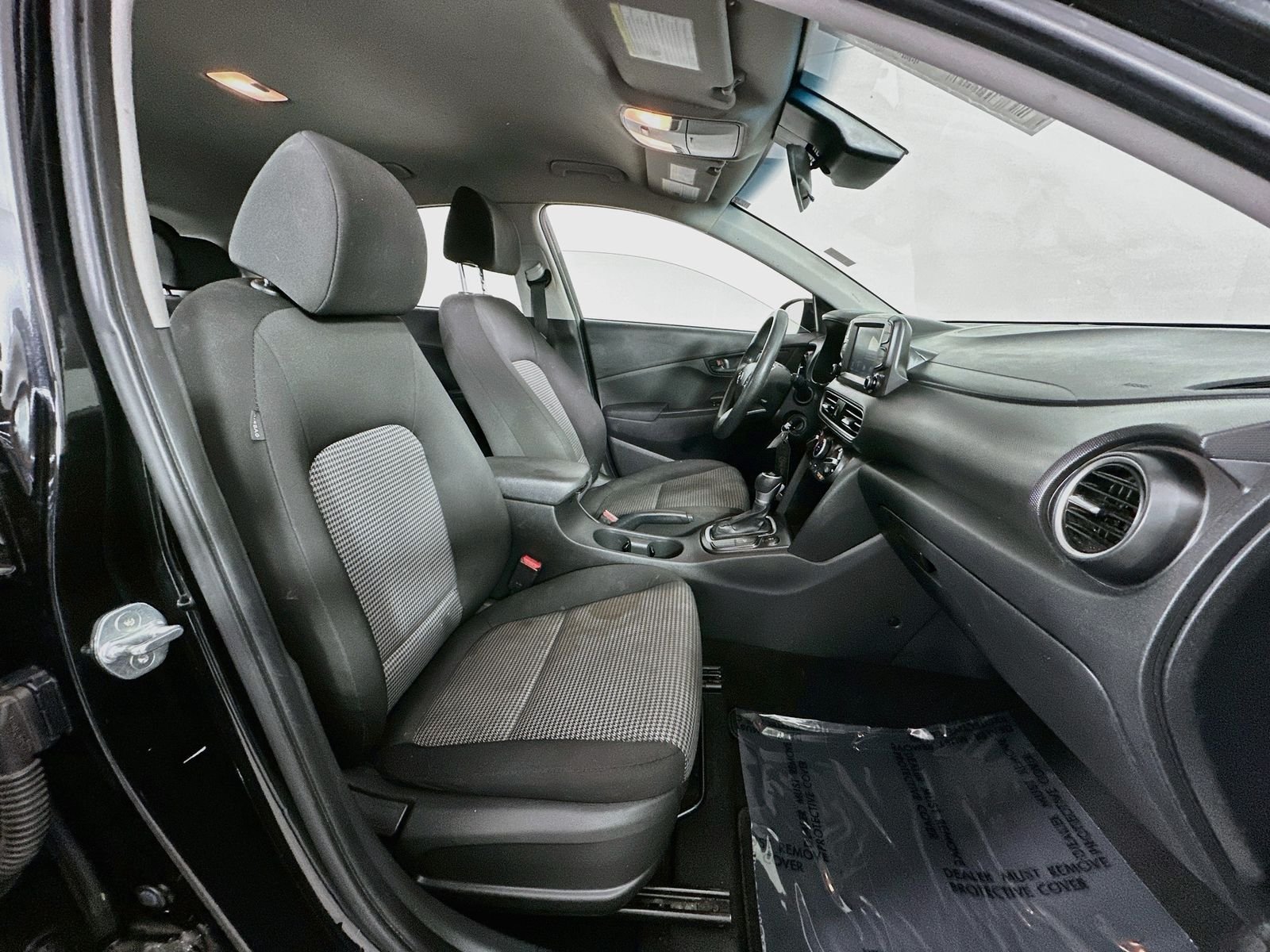 Used 2019 Ultra Black Pearl Hyundai SE image 26