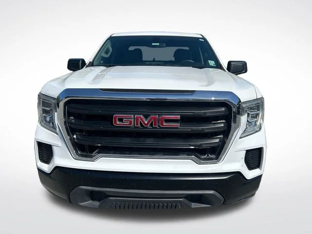Used 2019 Summit White GMC Base image 8