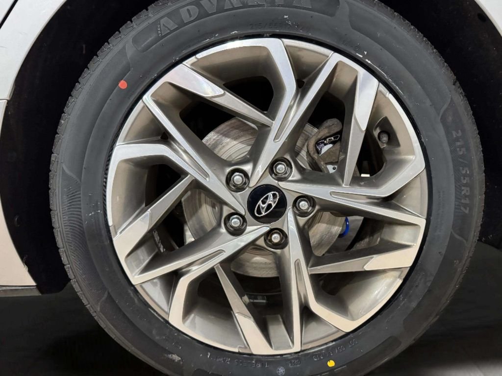 2022 Hyundai Sonata SEL - Photo 28