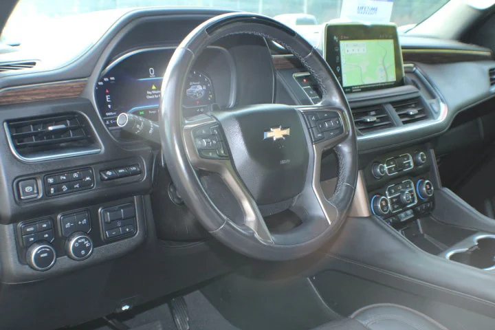 Used 2023 BLACK Chevrolet High Country image 9