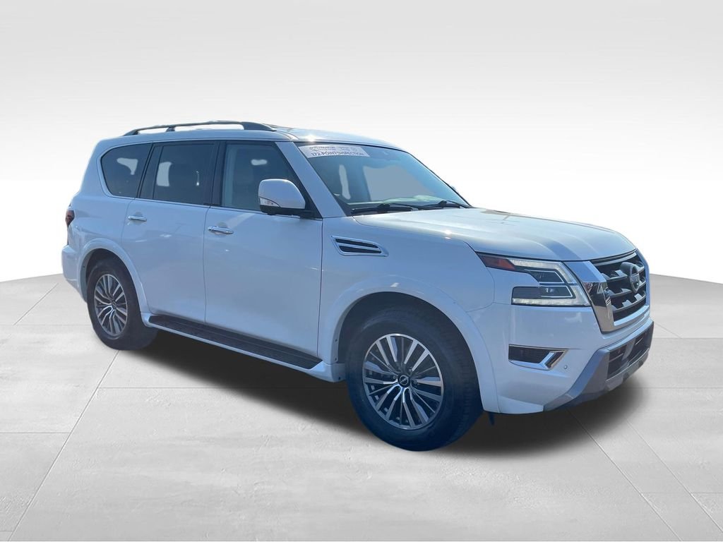 Used 2023 White Nissan SL image 7