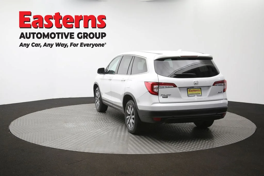 Used 2021 White Honda EX image 63