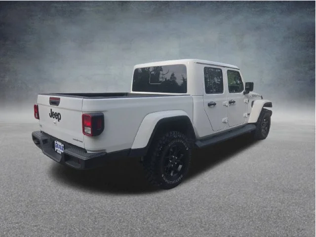Used 2025 White Jeep High Tide image 7