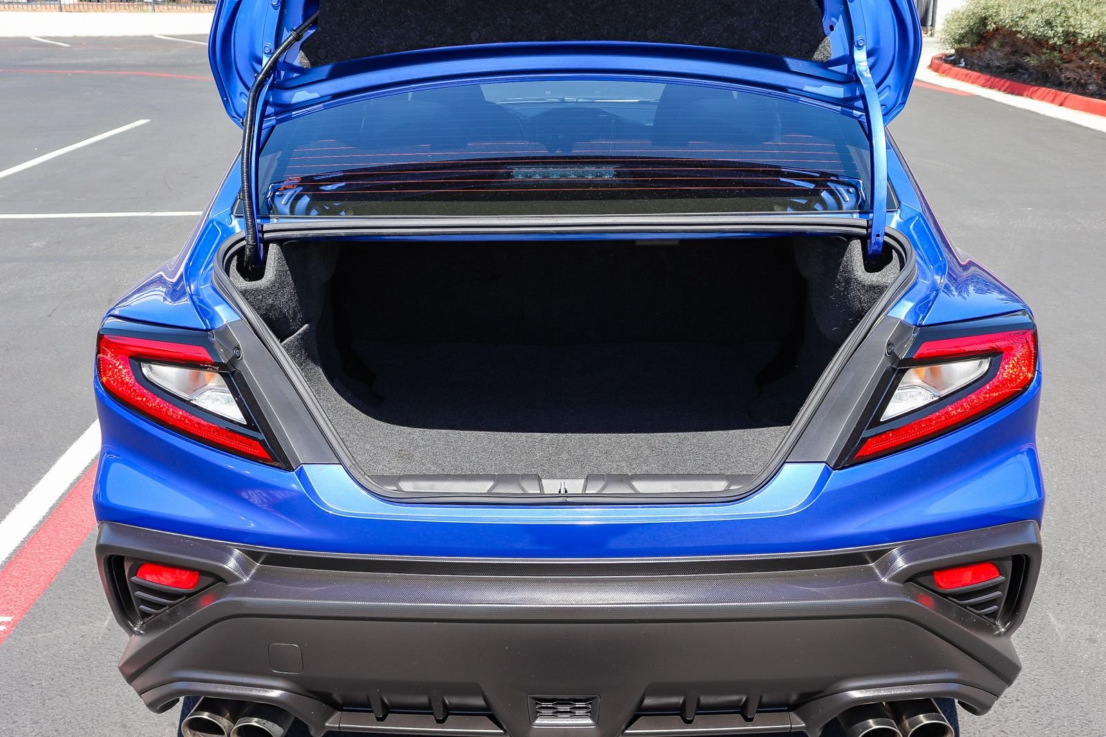 Used 2022 Blue Pearl Subaru Base image 32