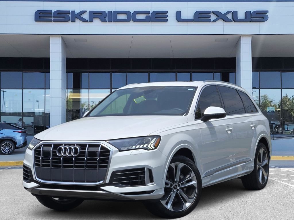2023 Audi Q7 55 Premium Plus quattro Tiptronic's photo