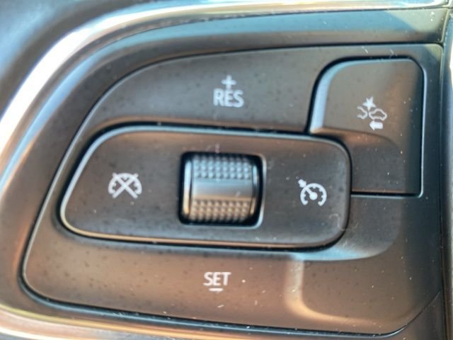 Used 2023 Black Buick Select image 19