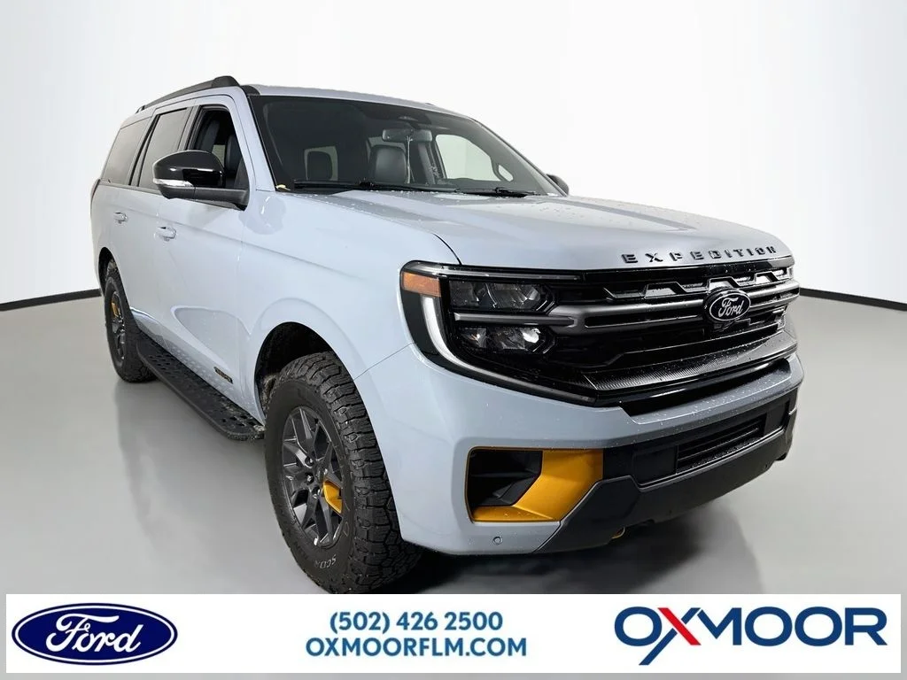 New 2027 Glacier Gray Metallic Tri-Coat Ford Tremor® image 1