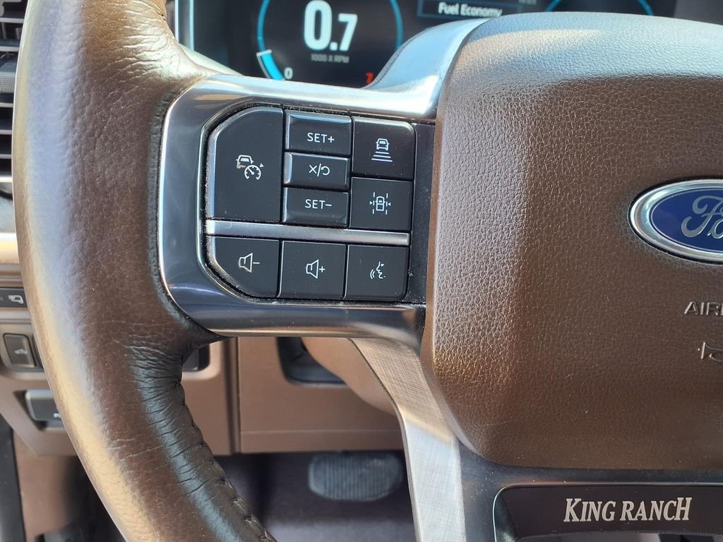 Used 2023 Gray Ford King Ranch image 16