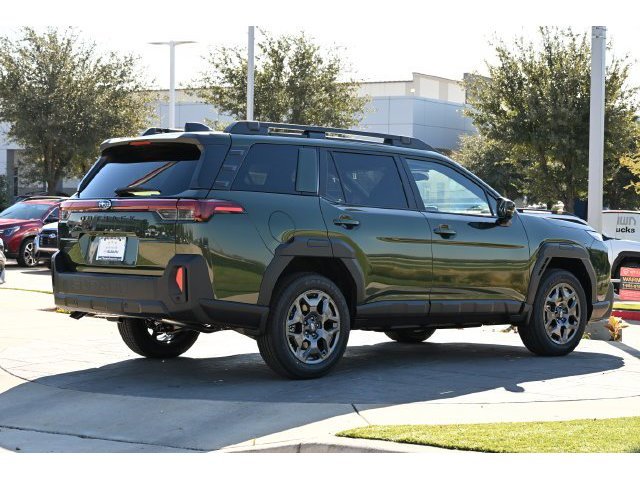 New 2026 Deep Emerald Green Pearl Subaru Premium image 38
