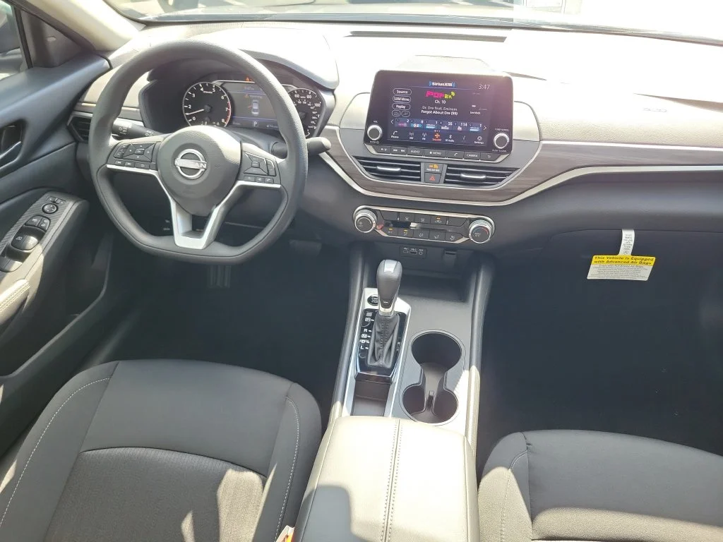 New 2026 Gray Nissan 2.5 SV image 15