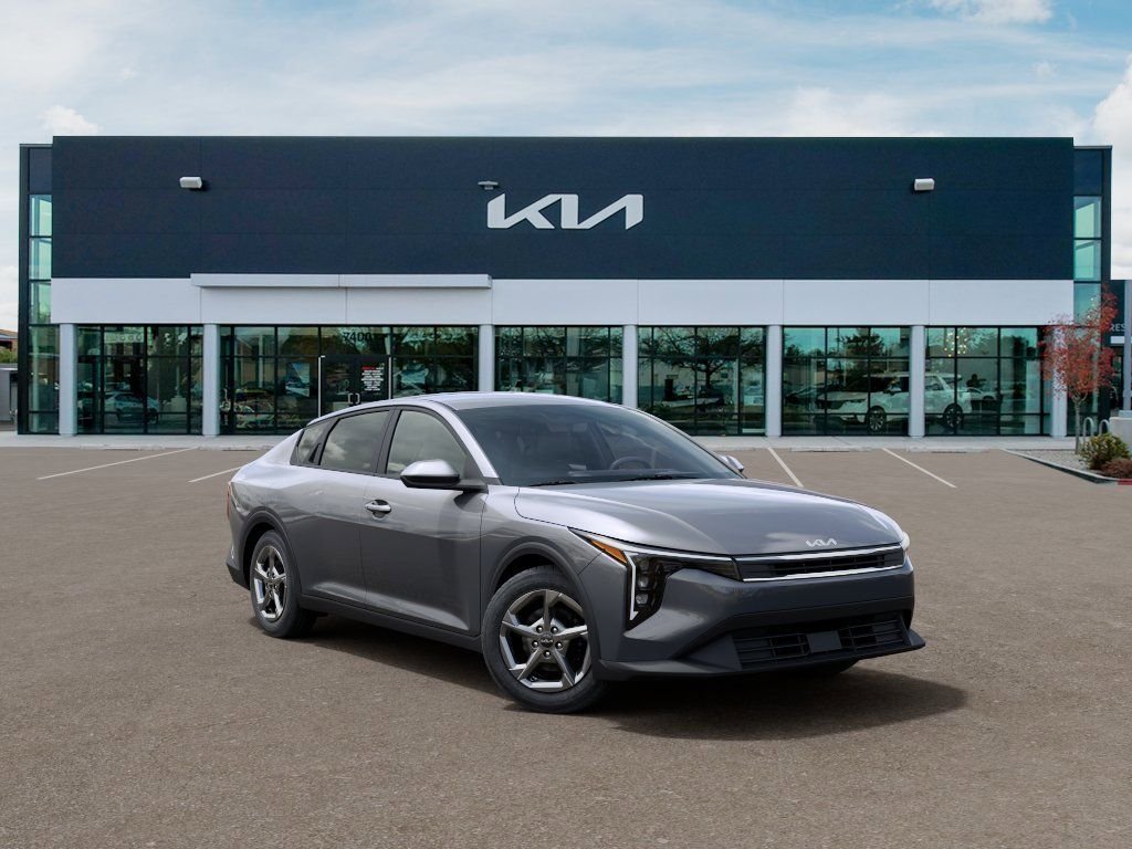 New 2026 Gray Kia LXS image 8