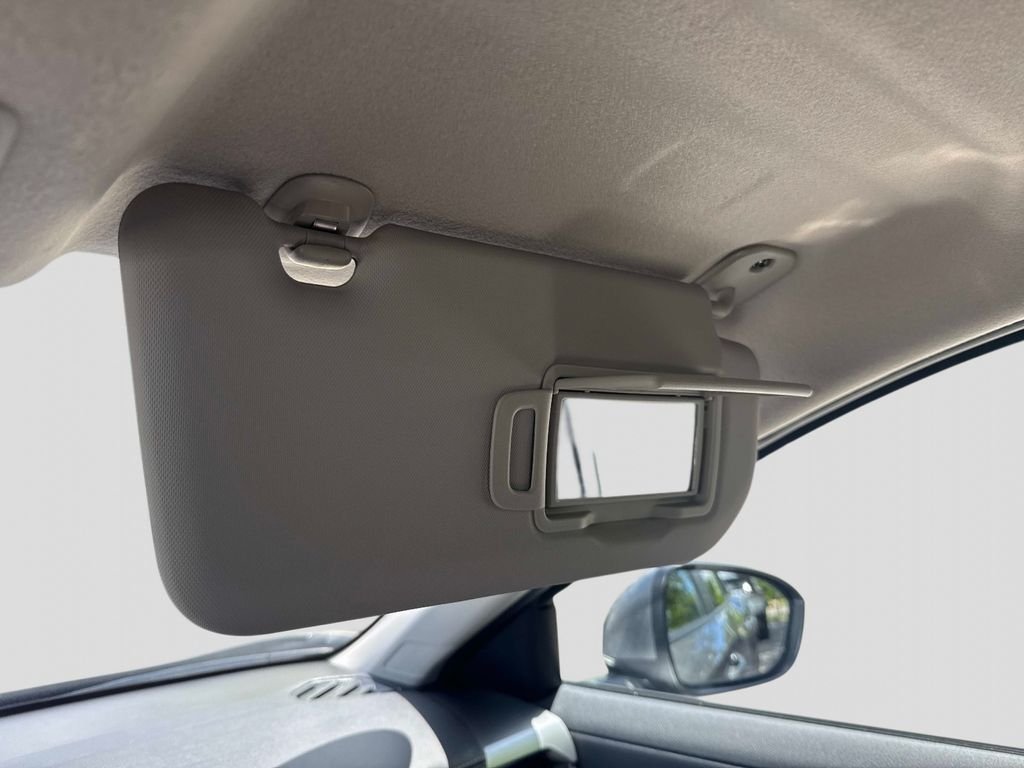 Used 2025 Gray Nissan SV image 26