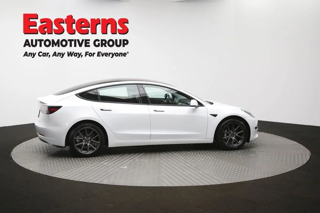 Used 2018 White Tesla Long Range image 39