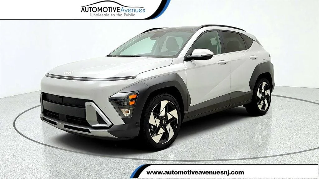 Used 2026 Cyber Gray Metallic Hyundai Limited AWD image 1