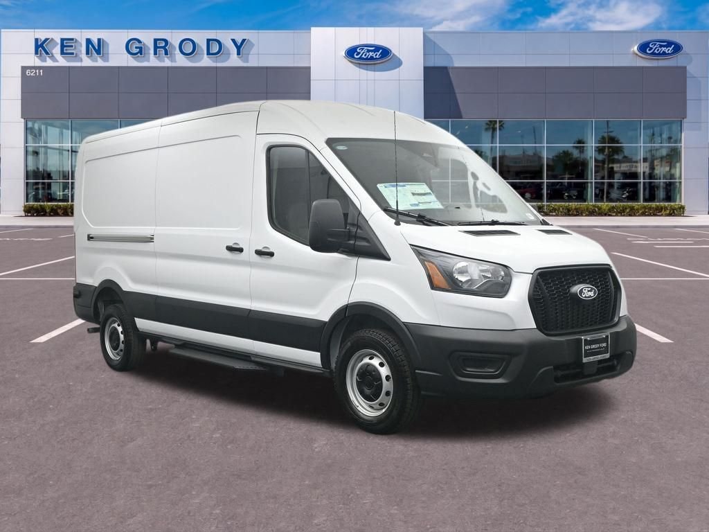 New 2026 Oxford White Ford Base image 1