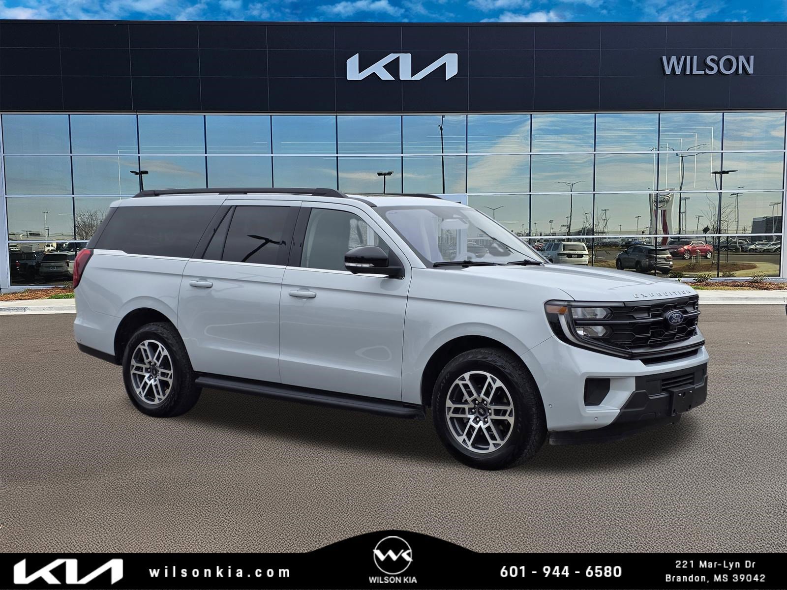 2025 Ford Expedition Active MAX 4x4's photo
