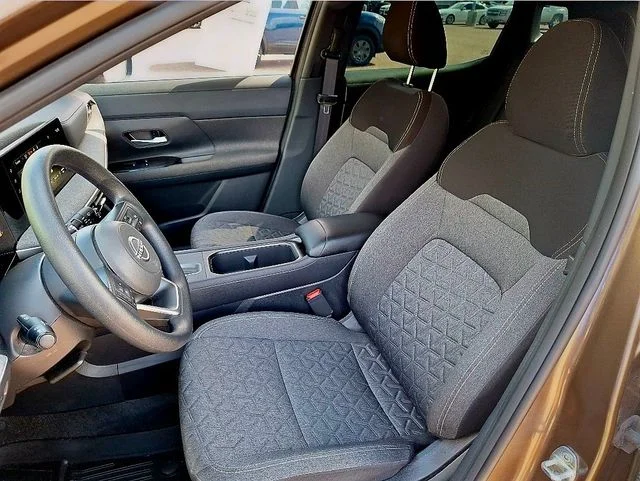Certified Used 2025 Brown Nissan SV image 10