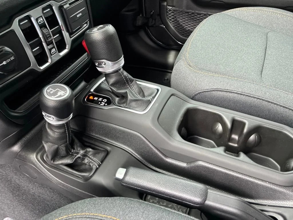 2025 Jeep Wrangler 4-Door Sport S - Photo 24