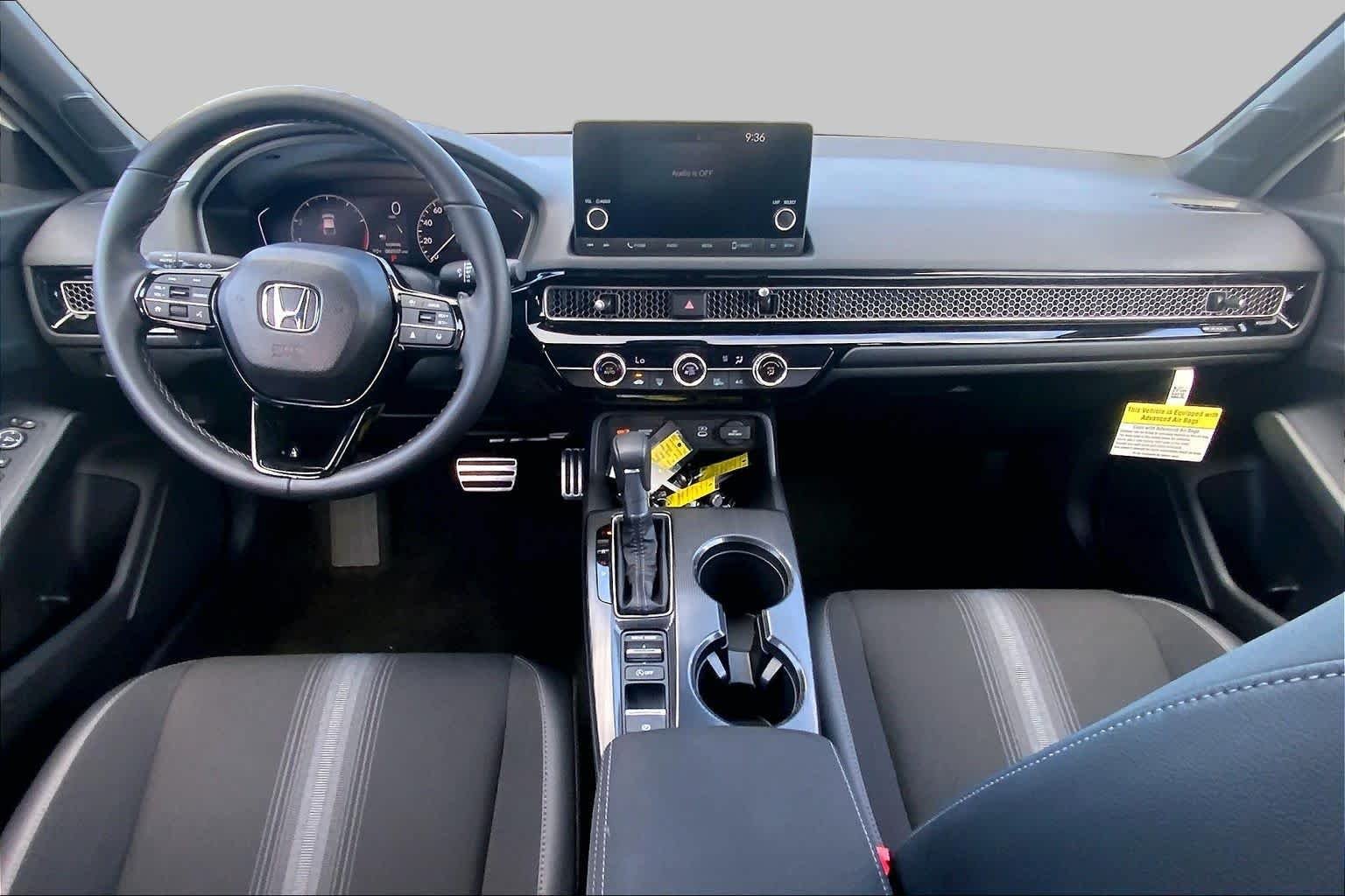 2026 Honda Civic Hatchback Sport - Photo 15