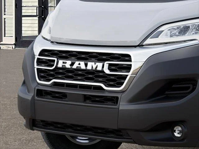 New 2026 Bright White Clear-Coat Exterior Paint RAM SLT image 37
