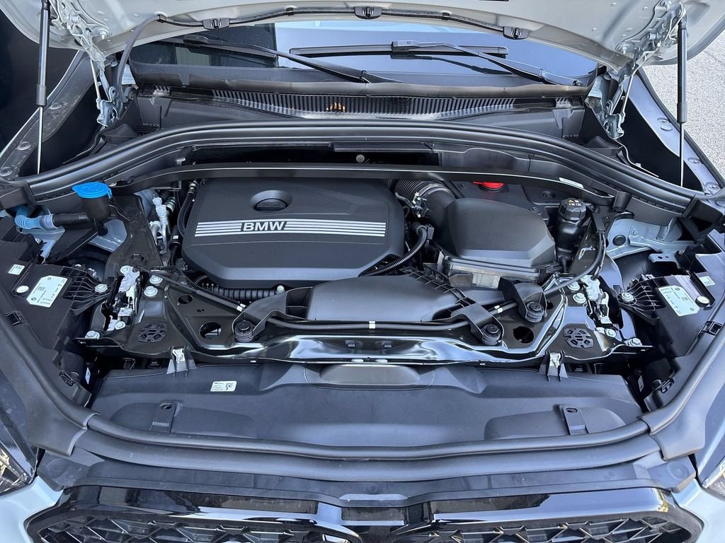 New 2026 Brooklyn Grey Metallic BMW xDrive28i image 22