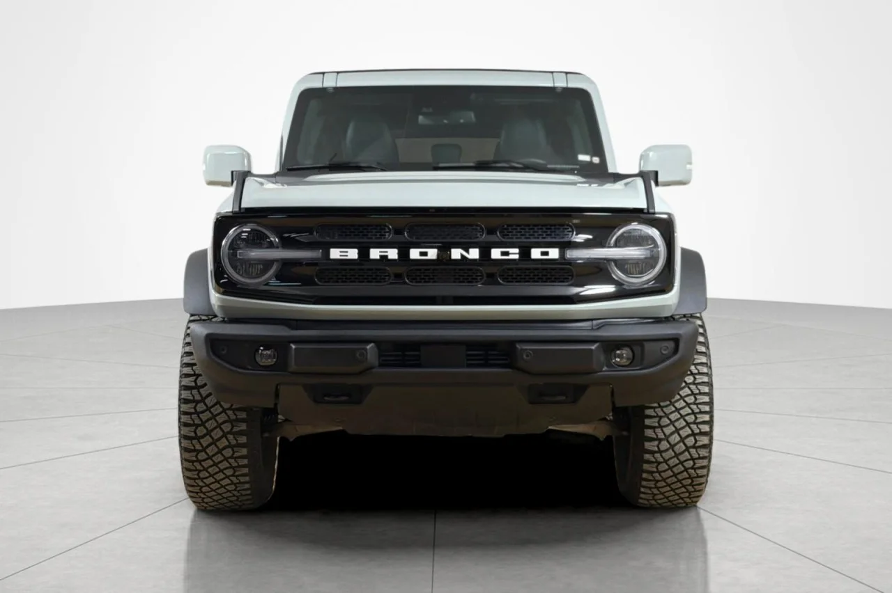 Used 2022 CACTUS GREY Ford Outer Banks image 8