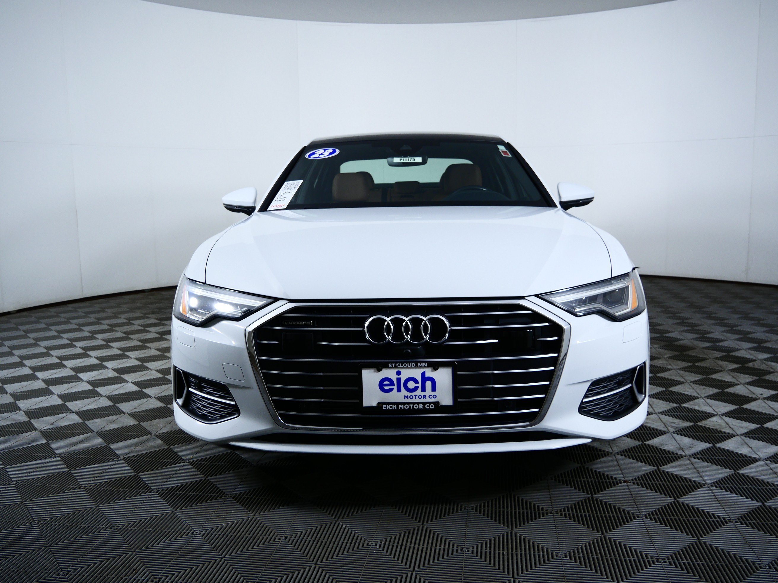 Used 2023  Audi Premium Plus image 2