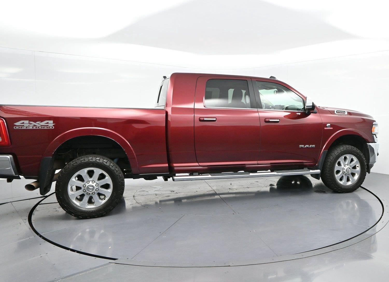 Used 2021 Delmonico Red Pearlcoat Ram Laramie image 7