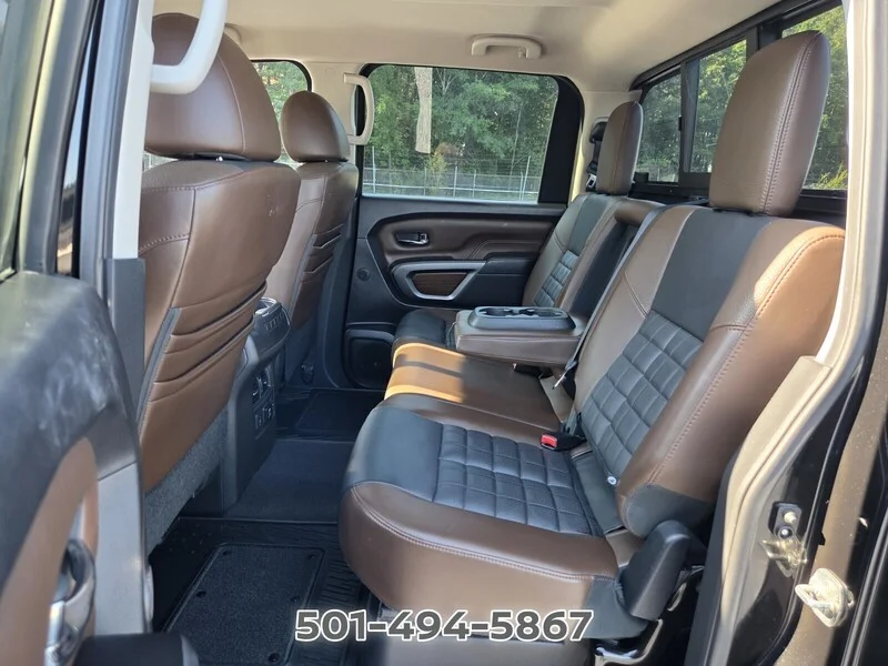 Used 2017 Magnetic Black NISSAN PLATINUM RESERVE image 10