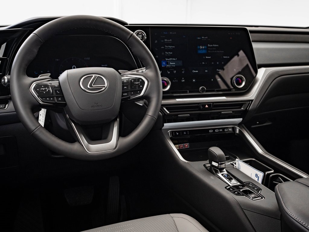 2026 Lexus TX 350 Premium photo 3