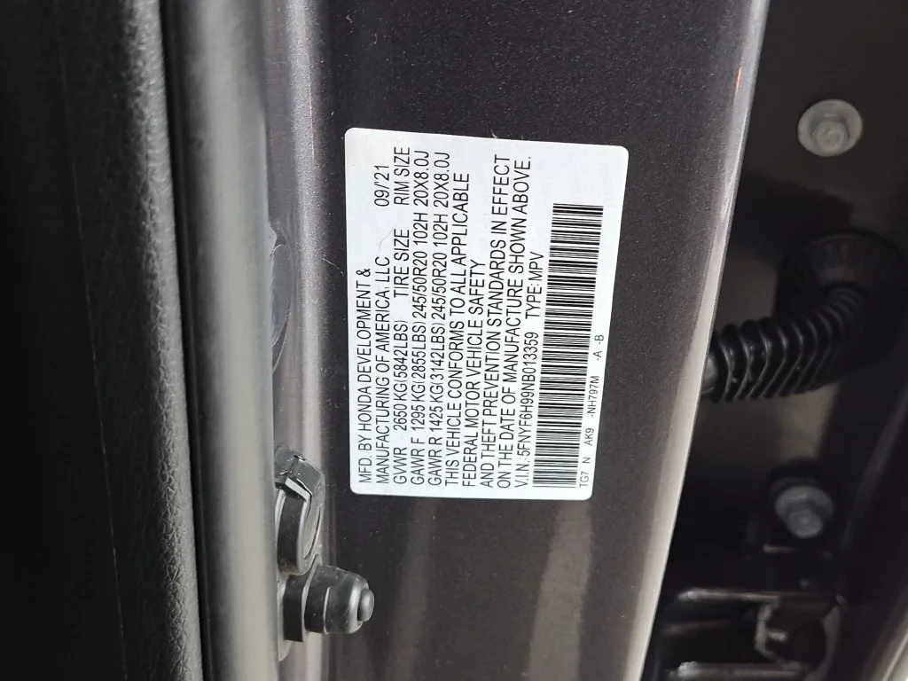 Used 2022 Modern Steel Metallic Honda Touring image 32