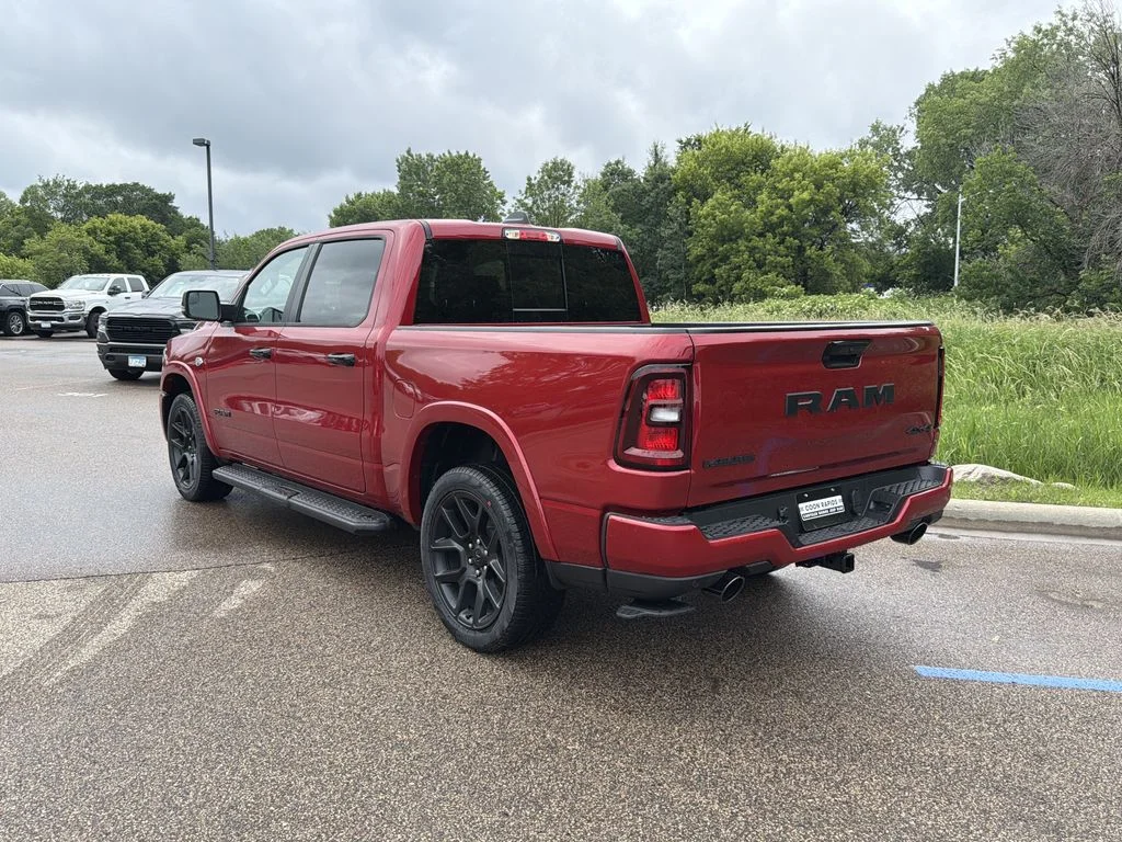 New 2026 Molten Red Pearl-Coat Exterior Paint Ram Laramie image 9
