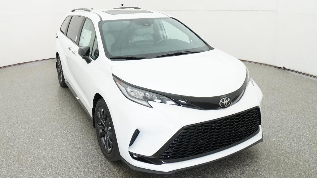 New 2026 Ice Cap Toyota XSE image 13