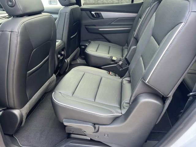 New 2026 Iridescent White Tricoat Buick Sport Touring image 11