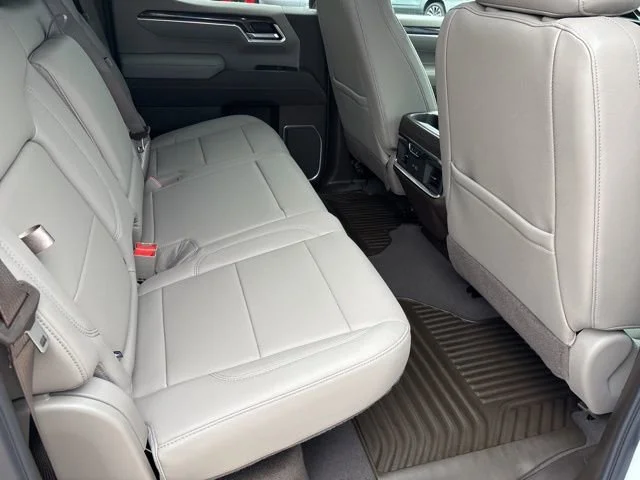 New 2026 Polar White Tricoat Chevrolet LTZ image 21