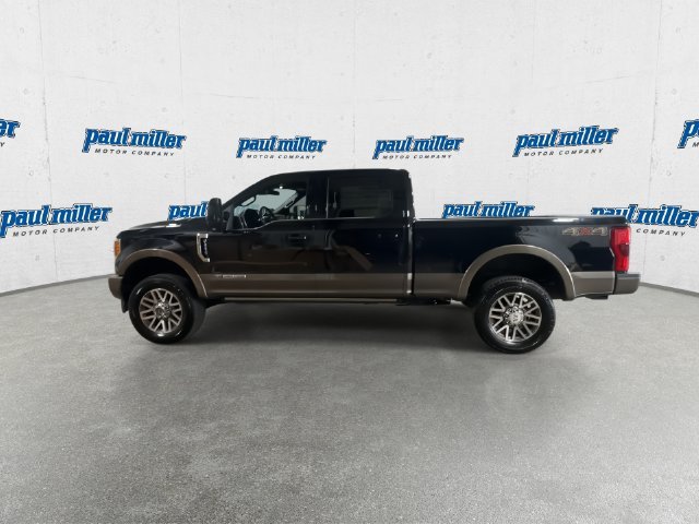 Used 2019  Ford King Ranch image 6