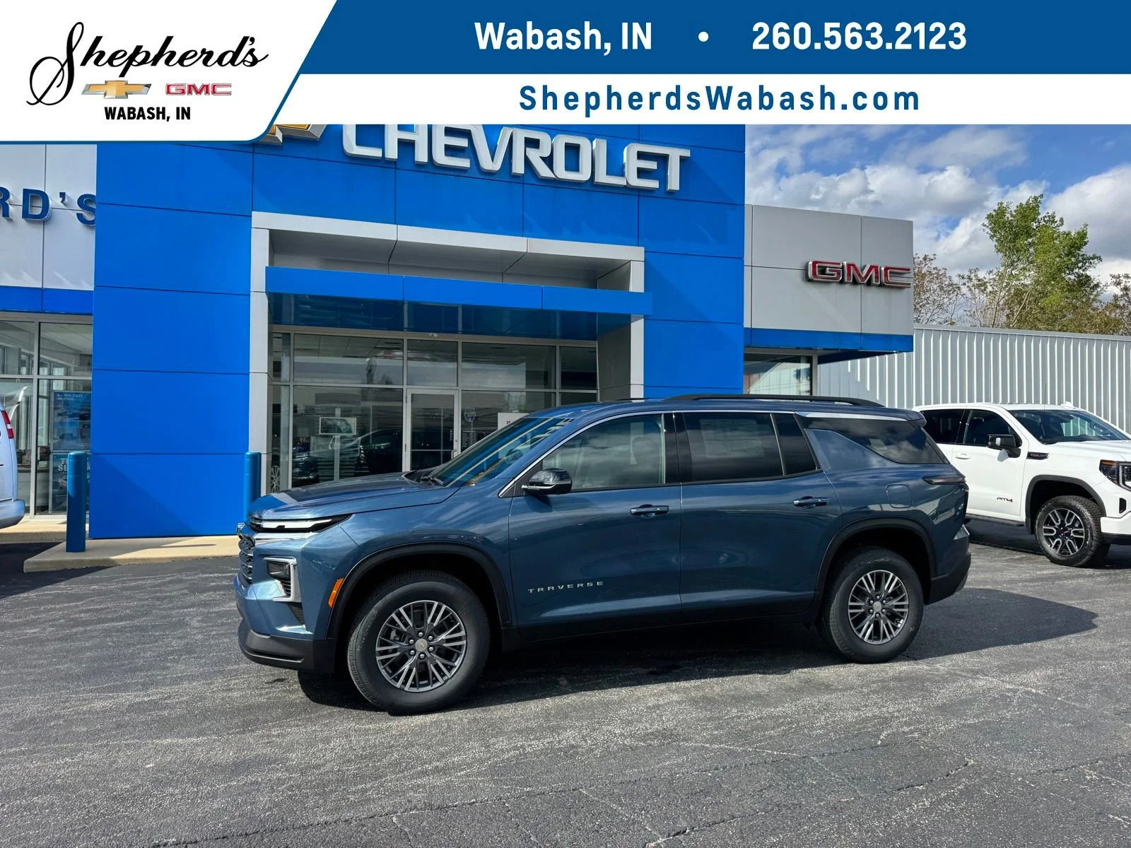 2026 Chevrolet Traverse FWD LT's photo