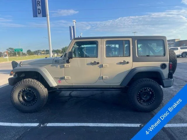 Used 2018 Gobi Clearcoat Jeep Unlimited Sport image 8