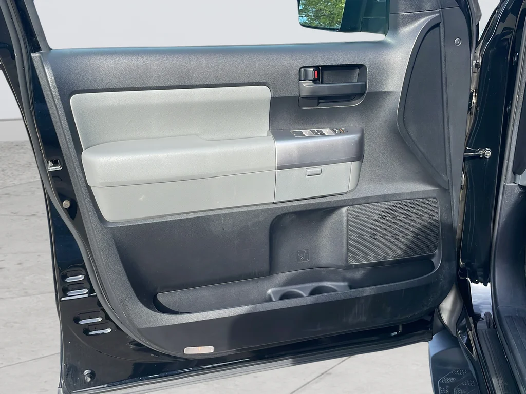 Used 2022 Black Toyota SR5 image 11