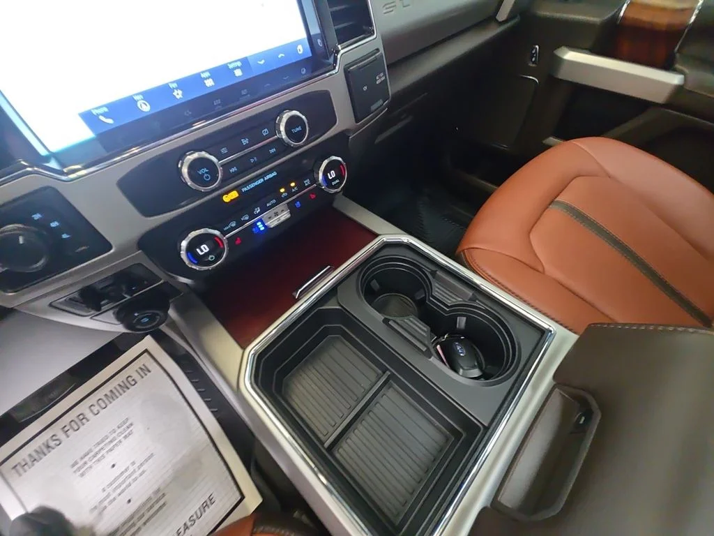 Used 2022 White Ford King Ranch image 18