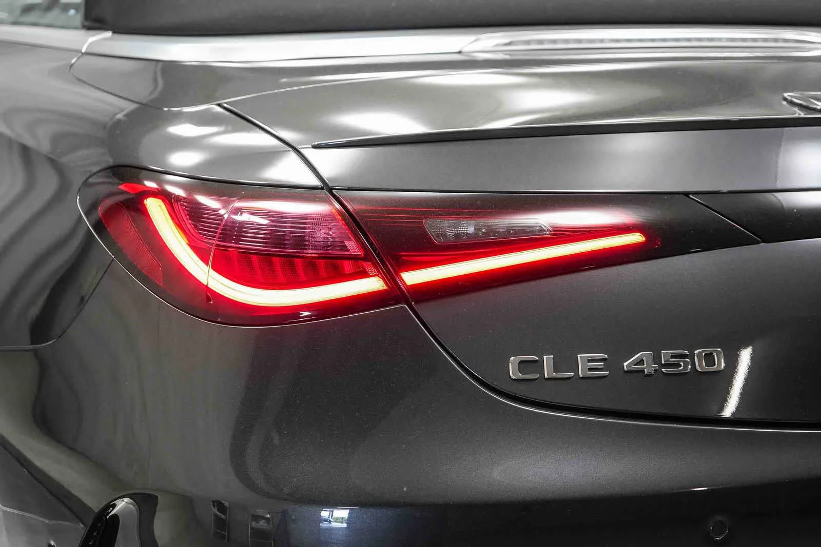 Nuevo 2026 Graphite Grey Metallic Mercedes-Benz CLE 450 imagen 50