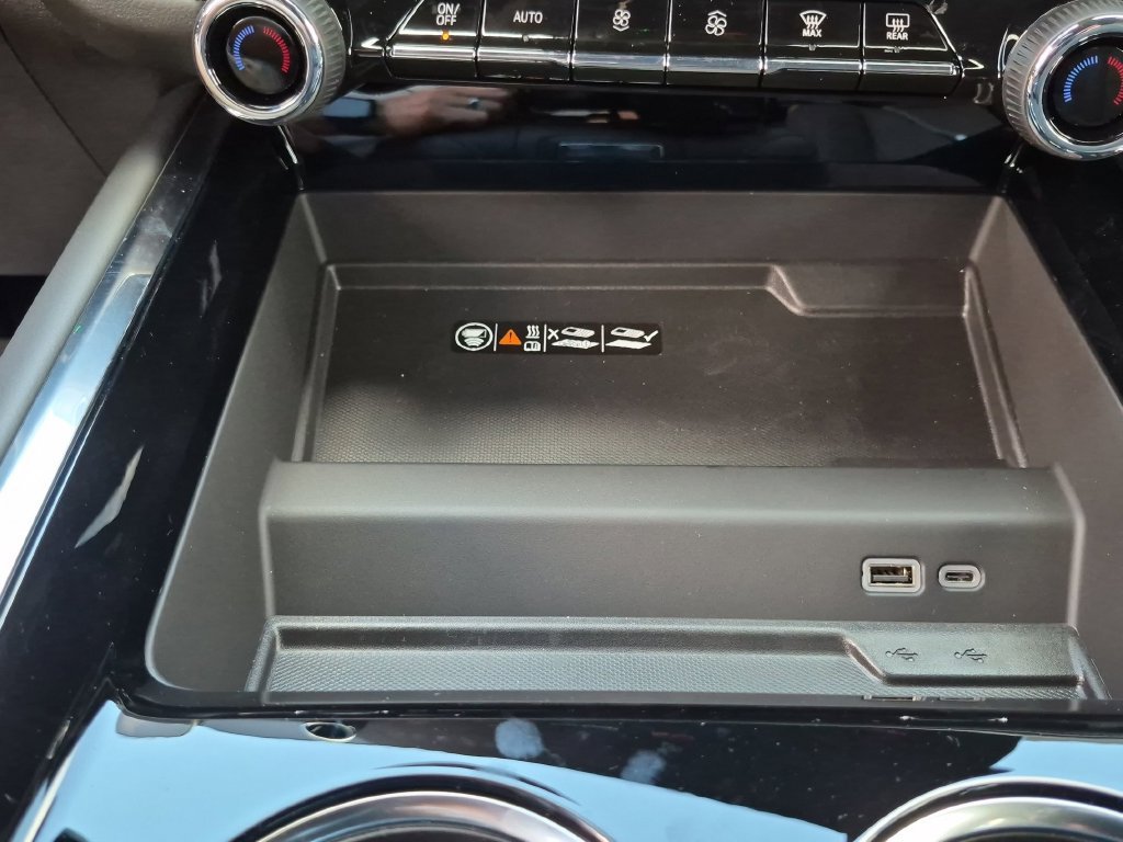 2026 Chevrolet Tahoe LT - Photo 20