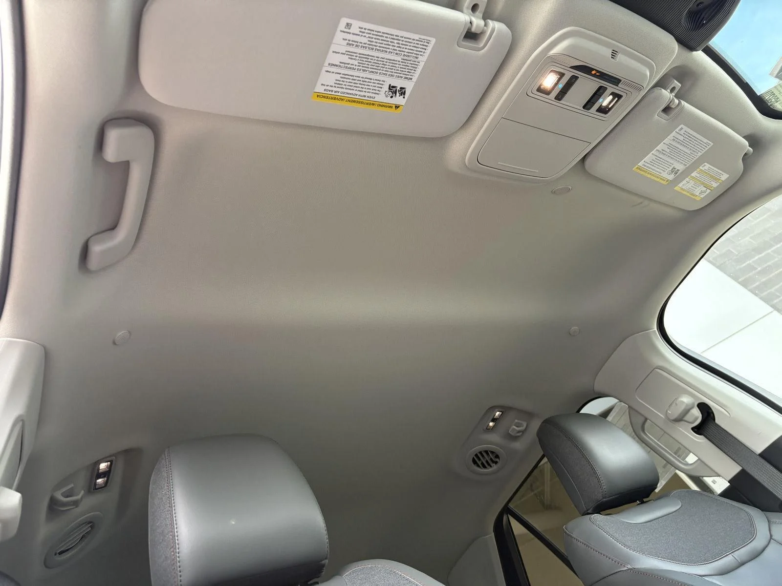 2026 Ford Explorer Active - Photo 25