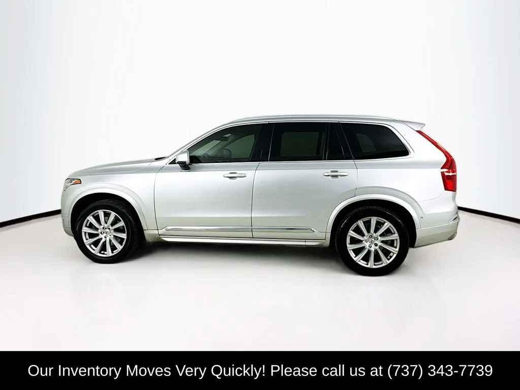 Used 2018 Bright Silver Metallic Volvo T6 Inscription image 4