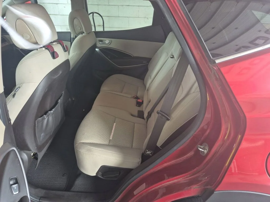 Used 2016 Red Hyundai 2.4 Base image 13