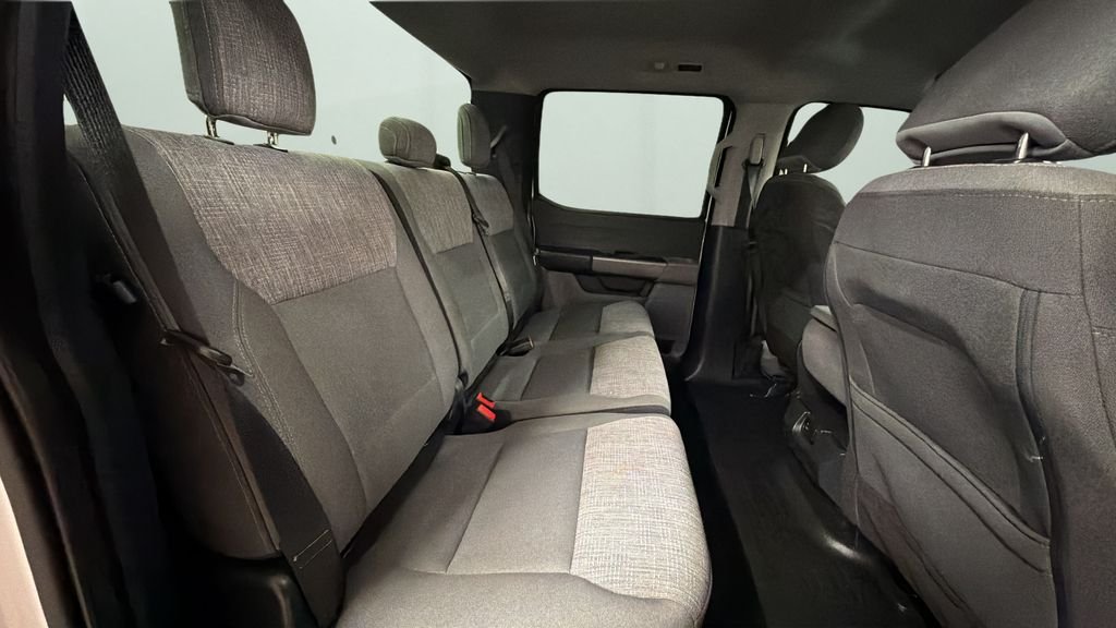 Used 2021 White Ford XLT image 14