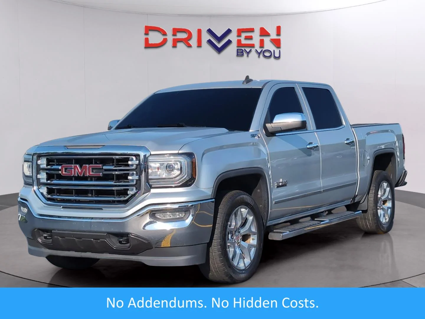 2018 GMC Sierra 4WD Crew Cab Short Box SLT's photo