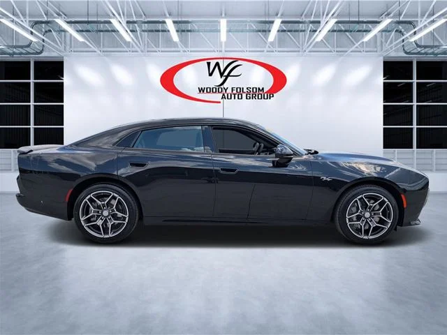 New 2026 Diamond Black Crystal Pearlcoat Dodge R/T Plus image 2